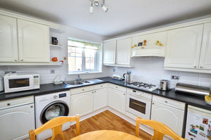 Photo 11- click for photo gallery